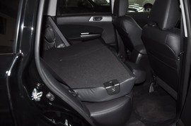 2012款斯巴鲁森林人经典2.5XS豪华型到店实拍