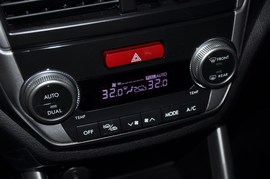 2012款斯巴鲁森林人经典2.5XS豪华型到店实拍