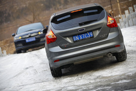 5款主流家用车驾驶/实用性对比