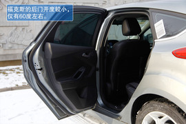 5款主流家用车驾驶/实用性对比