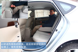 5款主流家用车驾驶/实用性对比