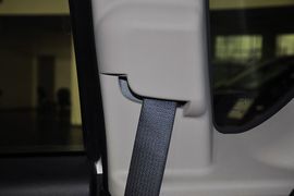 2013款Jeep指南者2.4L都市版
