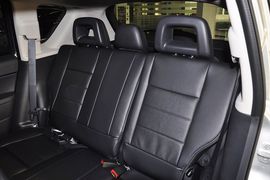 2013款Jeep指南者2.4L都市版
