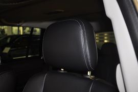 2013款Jeep指南者2.4L都市版