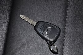 2013款Jeep指南者2.4L都市版