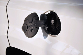 2013款Jeep自由客2.4L豪华导航版