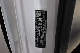 2013款Jeep自由客2.4L豪华导航版