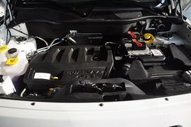 2013款Jeep自由客2.4L豪华导航版