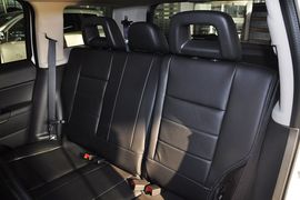 2013款Jeep自由客2.4L豪华导航版