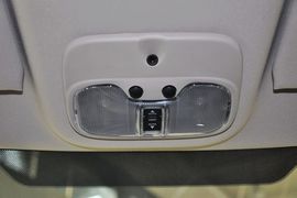 2013款Jeep自由客2.4L豪华导航版