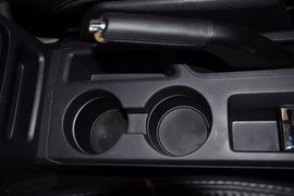 2013款Jeep自由客2.4L豪华导航版