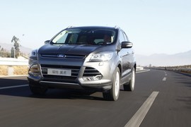 试驾福特翼虎2.0T自动尊贵型