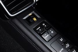 2012款保时捷Panamera
