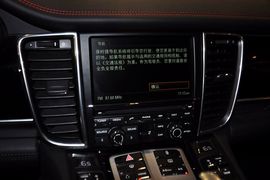 2012款保时捷Panamera