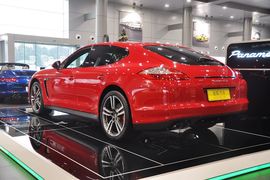 2012款保时捷Panamera