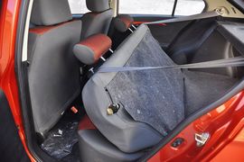 2013款一汽夏利N7