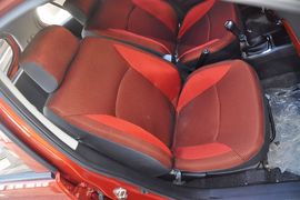 2013款一汽夏利N7