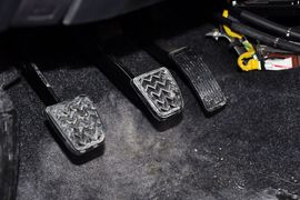 2013款一汽夏利N7