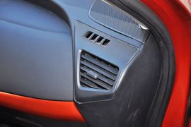 2013款一汽夏利N7