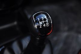 2013款一汽夏利N7