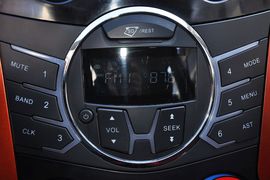 2013款一汽夏利N7