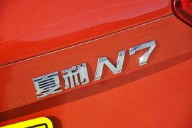 2013款一汽夏利N7