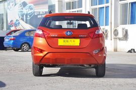 2013款一汽夏利N7