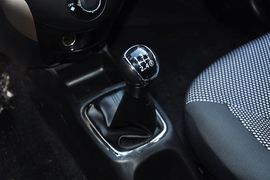 2013款一汽夏利N7