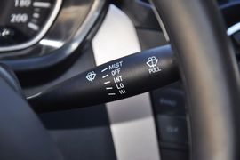 2013款一汽夏利N7