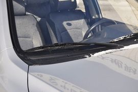 2013款一汽夏利N7