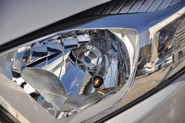 2013款一汽夏利N7