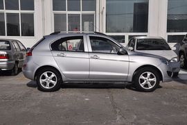 2013款一汽夏利N7