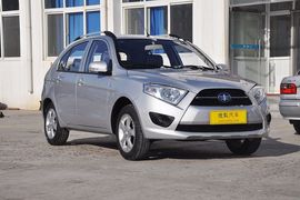 2013款一汽夏利N7