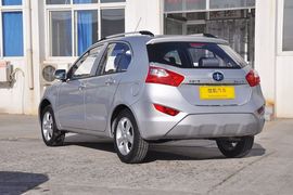 2013款一汽夏利N7