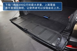 2013款东风标致3008