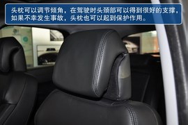 2013款东风标致3008