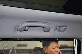 2013款北京现代全新胜达2.0T顶级型7座到店实拍