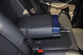 2013款北京现代全新胜达2.0T顶级型7座到店实拍