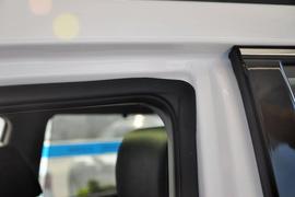 2013款北京现代全新胜达2.0T顶级型7座到店实拍