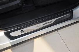 2013款北京现代全新胜达2.0T四驱尊贵型