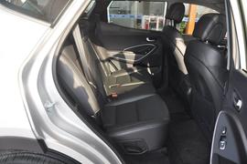 2013款北京现代全新胜达2.0T四驱尊贵型