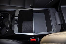 2013款北京现代全新胜达2.0T四驱尊贵型