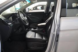 2013款北京现代全新胜达2.0T四驱尊贵型
