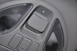 2013款北京现代全新胜达2.0T四驱尊贵型