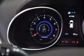 2013款北京现代全新胜达2.0T四驱尊贵型