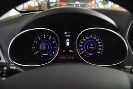 2013款北京现代全新胜达2.0T四驱尊贵型