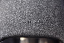 2012款宝骏乐驰1.2L手动时尚型到店实拍