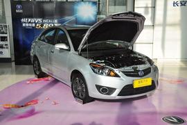 2012款长安悦翔三厢1.5L手动运动型到店实拍