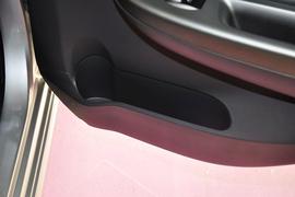 2012款长安悦翔三厢1.5L手动运动型到店实拍