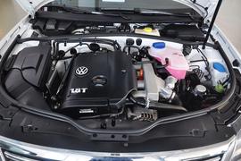 2009款大众帕萨特领驭1.8T自动尊品型到店实拍